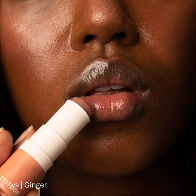 Glossy Lips Kit