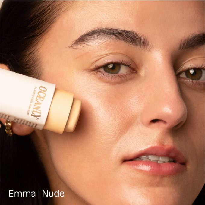 Light Coverage Tinted Oil Stick