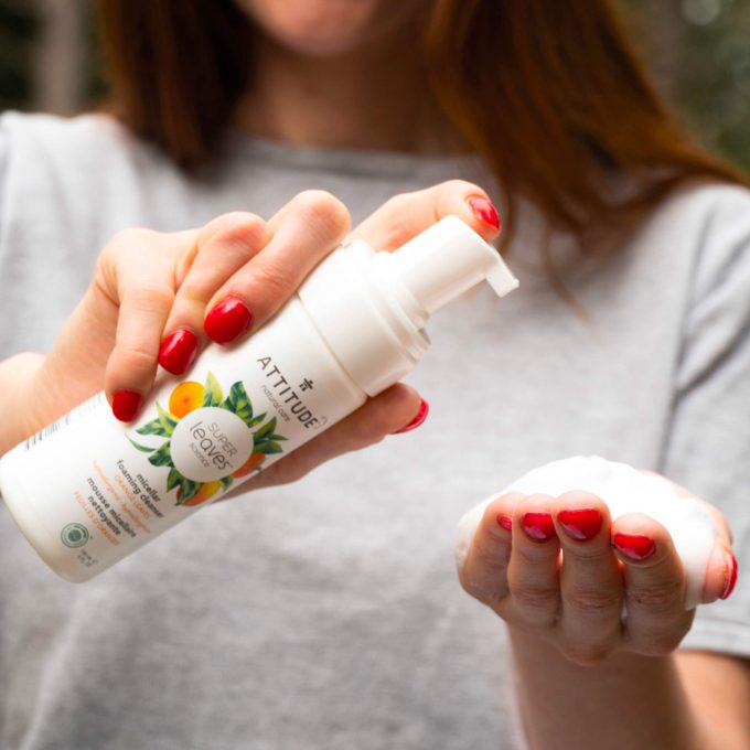 Micellar foaming cleanser